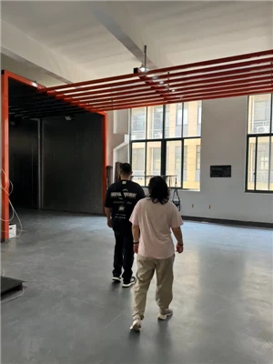 A dubai vásárlókat szeretettel várjuk a gyárba